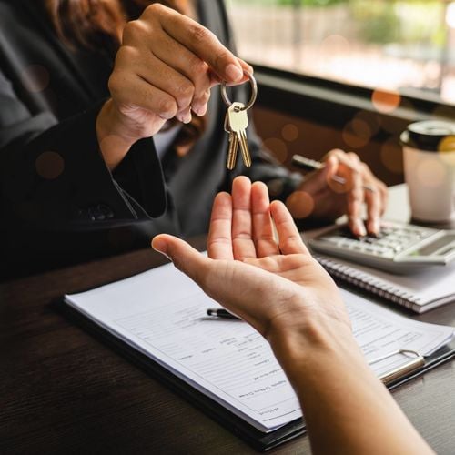 Things You Shouldn't Do When Buying a Home