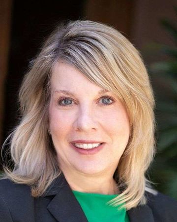Lynn Badura