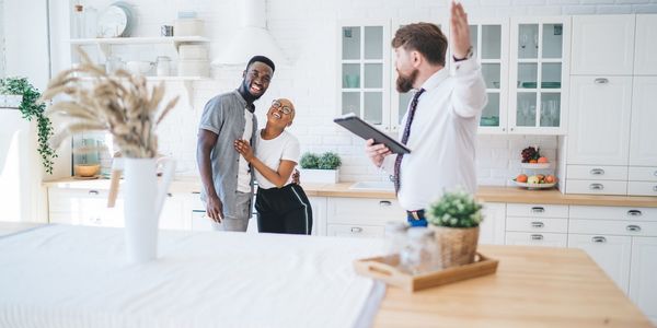 The Psychology Behind Multiple Offer Situations