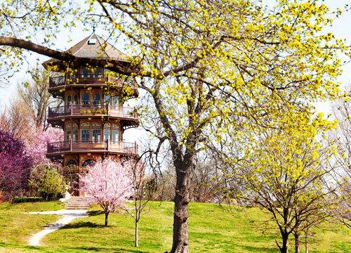 Patterson-Park-Pagoda-tower-in-Spring-Baltimore