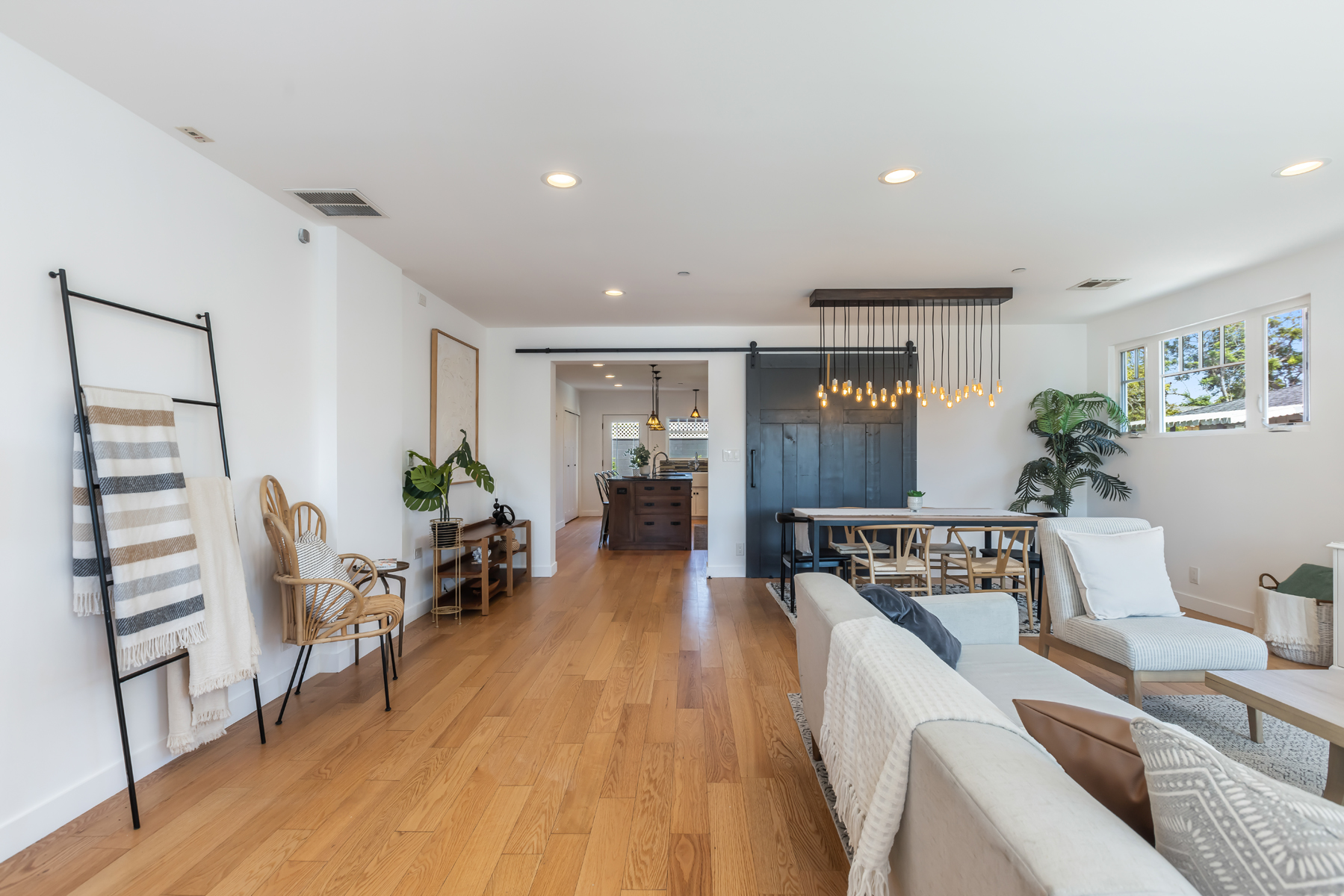 702Firmona-15