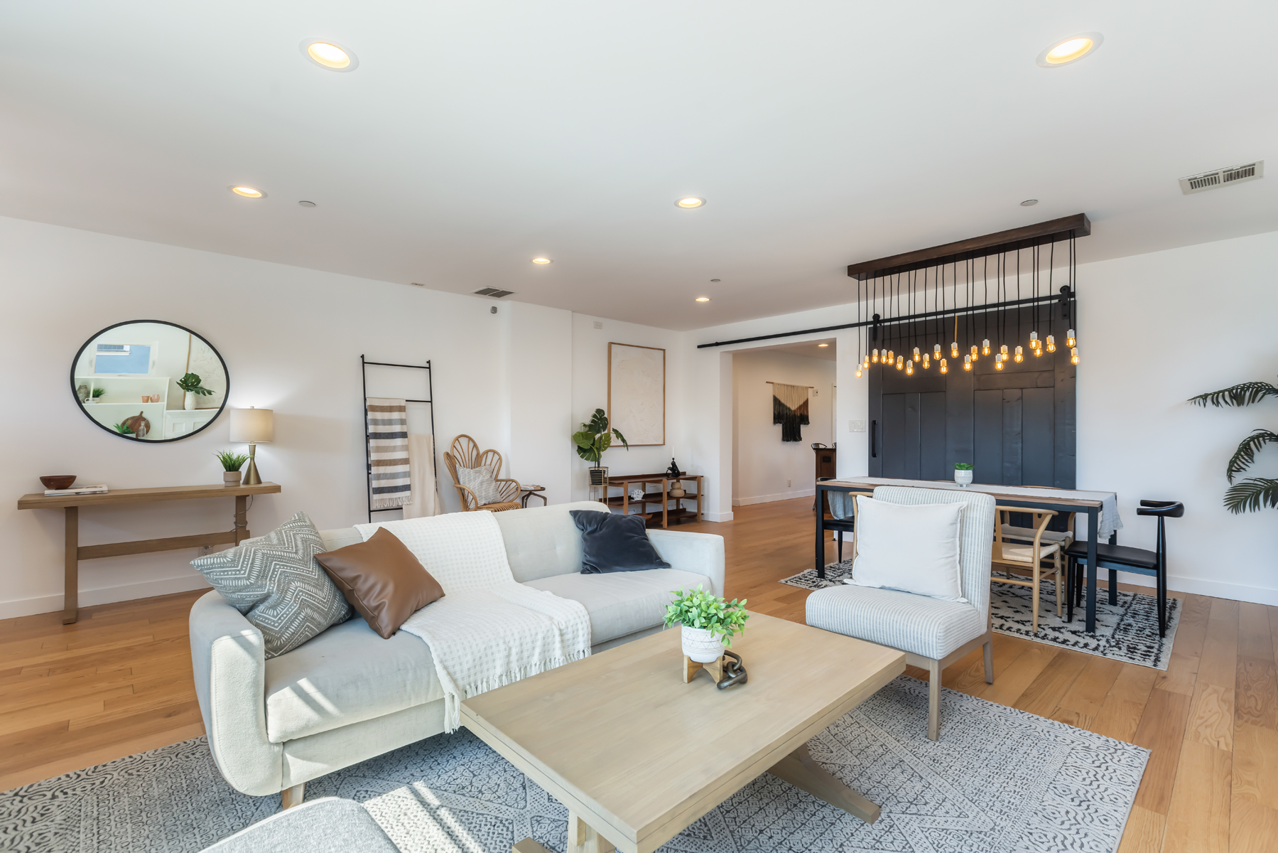 702Firmona-17