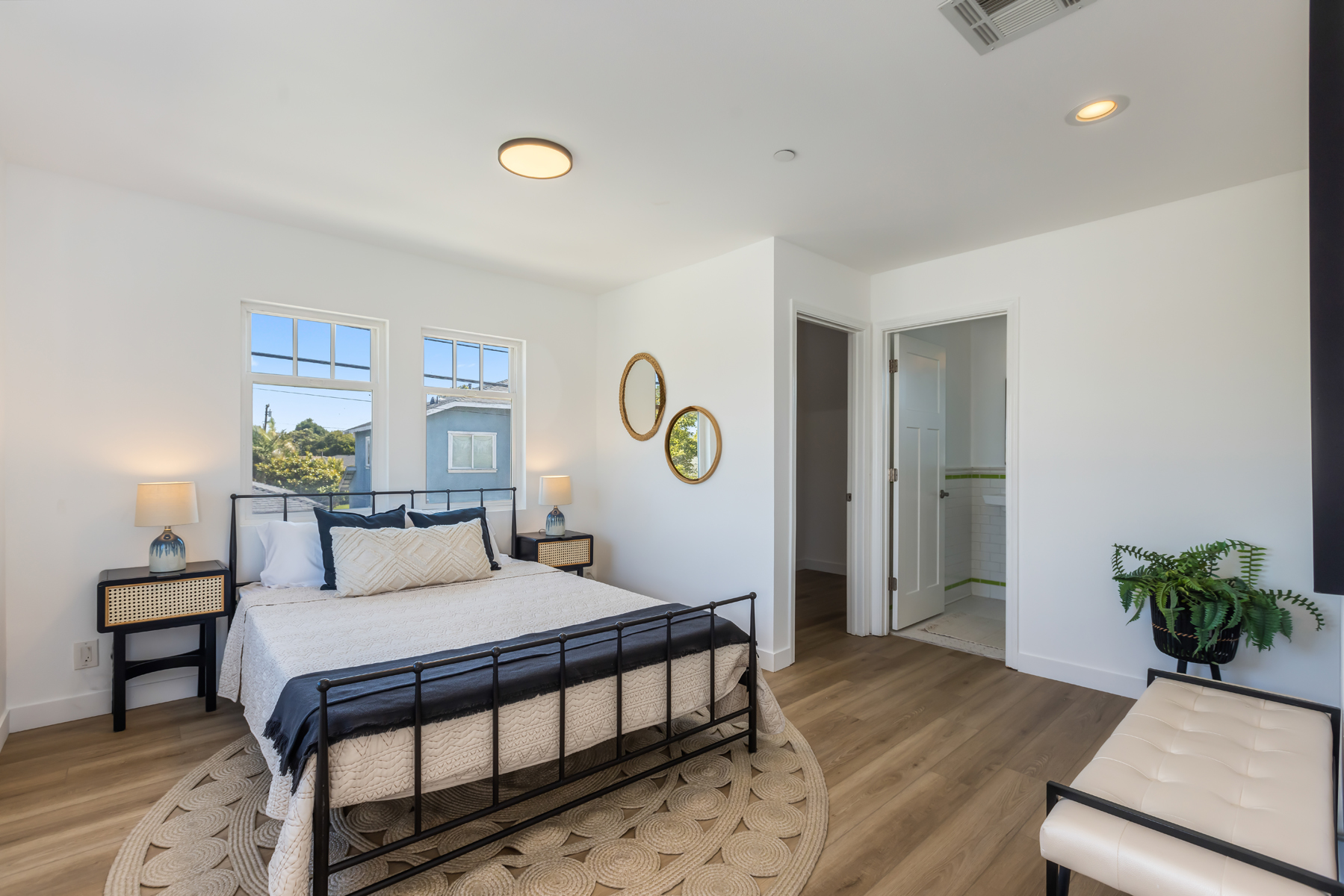 702Firmona-75