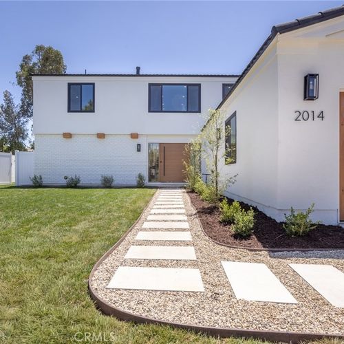 Behind the Sale: 2014 Via Nova, Lomita, CA