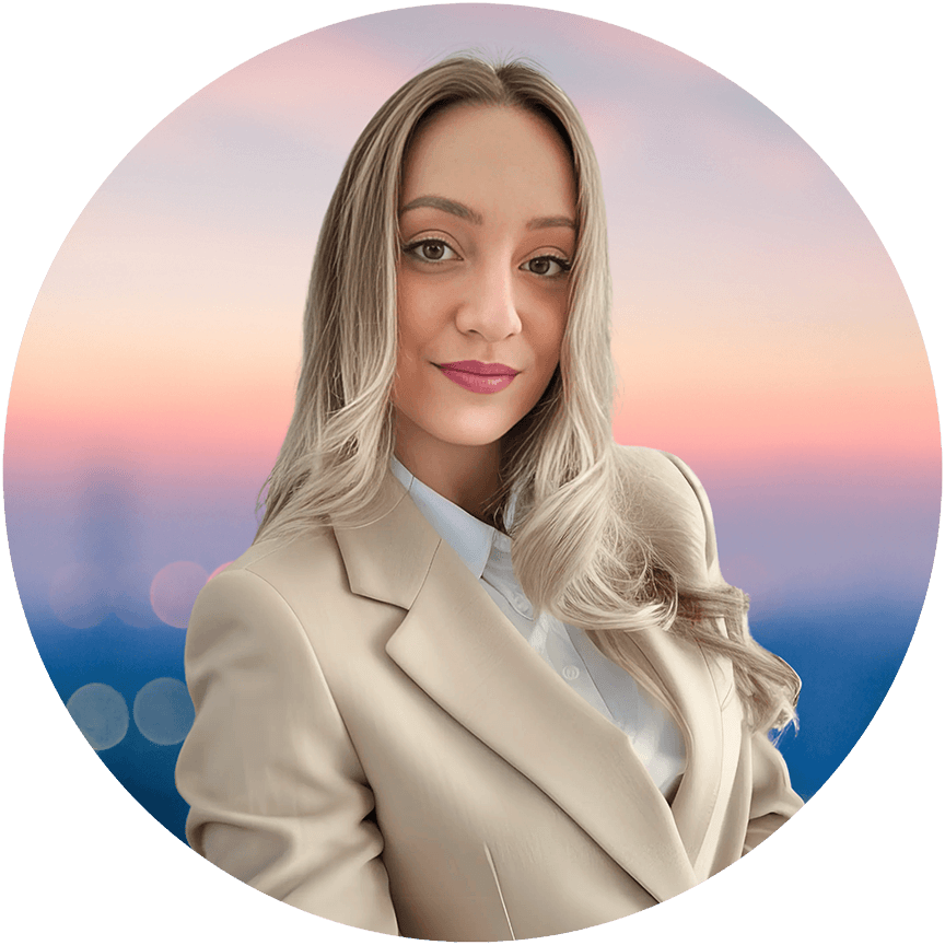 Nikola-Davis-Radvanyiova