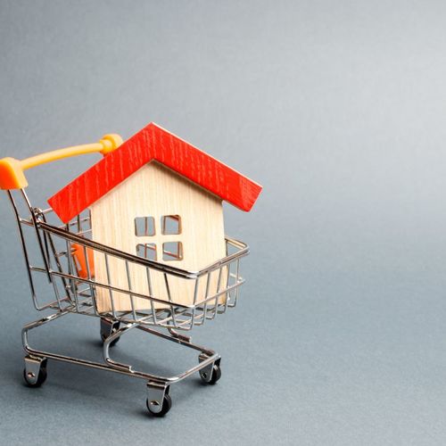The Best Time of Year to Buy a Home in Okotoks