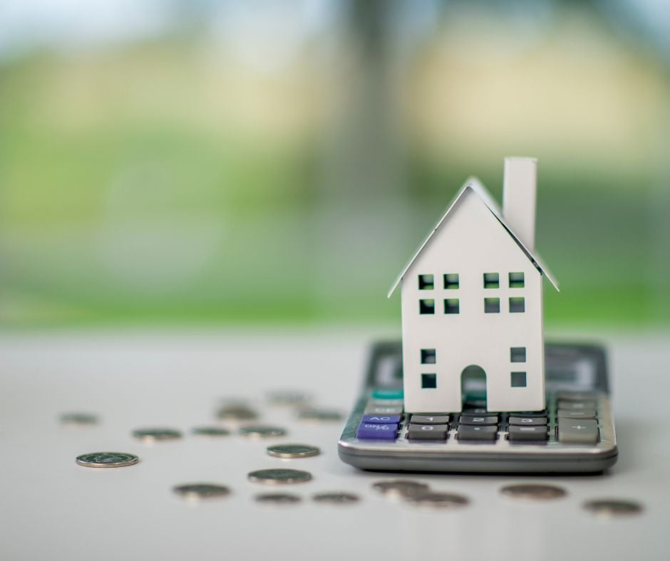Fixed vs. Variable Mortgage: Which One Makes Sense for Okotoks Buyers?