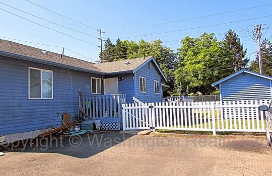 1725-1727-valley-ave-e-sumner-98390-3