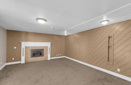 11-18707 59th Street E-11