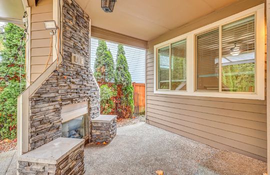 01-19213 134th St E-101