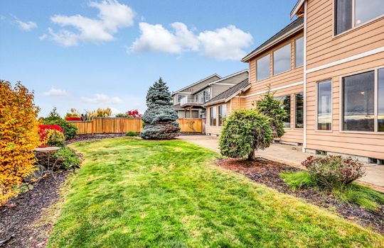 04-9615 183rd Ave E-4