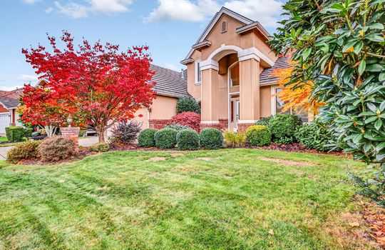 09-9615 183rd Ave E-9