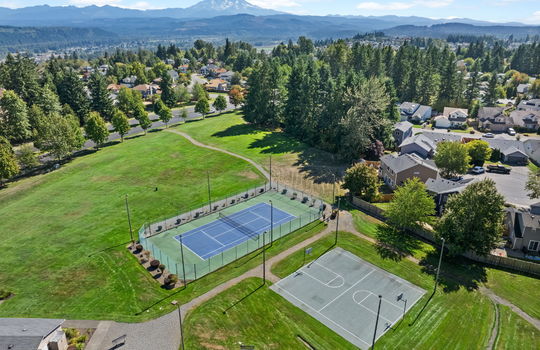 12903 158th St Ct E, Puyallup WA 98374-39