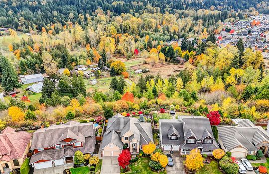 22-9615 183rd Ave E-22