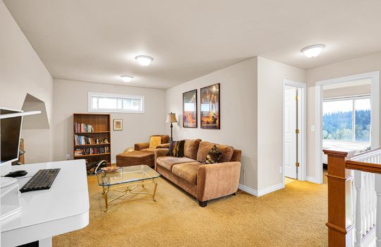 39-9615 183rd Ave E-39