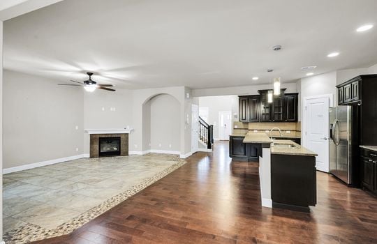 40-19213 134th St E-140