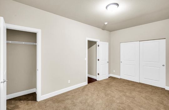 62-19213 134th St E-162