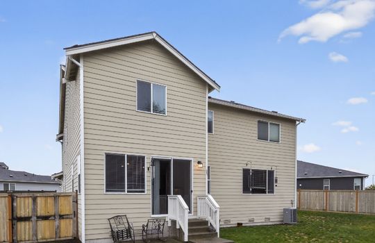 02_17824_128th_Ave_Ct_E_Puyallup_WA_98374_USA-Exterior-DSC_0499