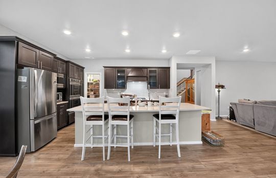 14_17824_128th_Ave_Ct_E_Puyallup_WA_98374_USA-Kitchen-DSC_0441