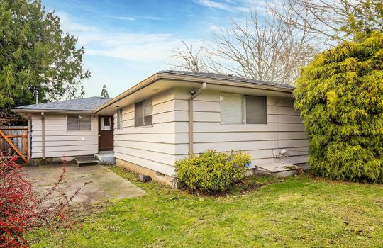 27-7233 Tacoma Avenue S-27