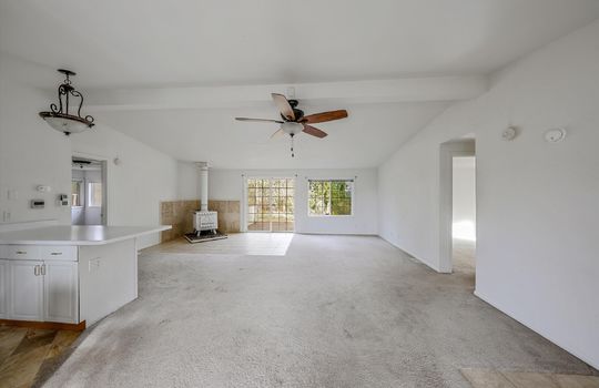 08-3905 169th Street Court E-8