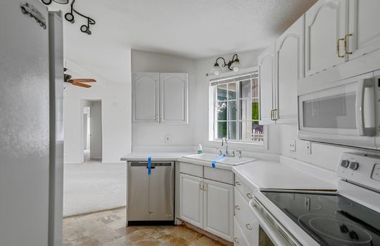 13-3905 169th Street Court E-13