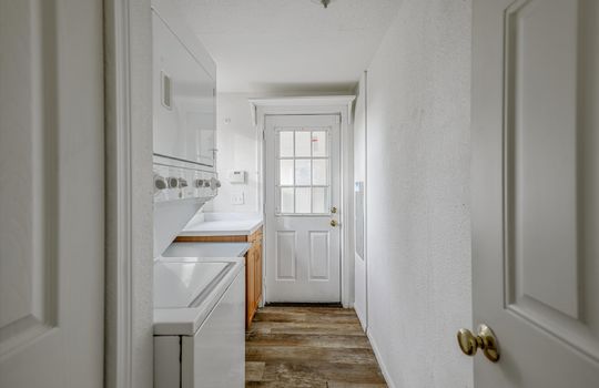 14-3905 169th Street Court E-14