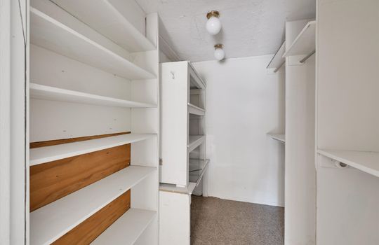 24-22115 Maple Drive-24