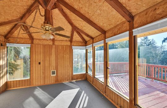 45-22115 Maple Drive-45