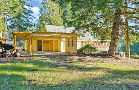 54-22115 Maple Drive-54