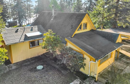 60-22115 Maple Drive-60