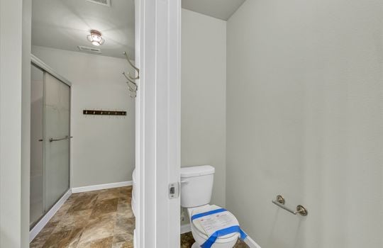 19-1827 Cyrene Dr NW-19