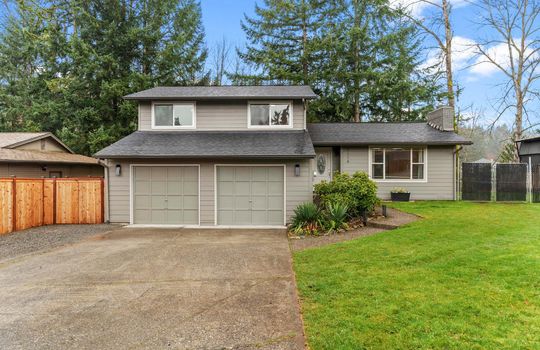 02-DSC07271-front-ext-straight-touch up grass