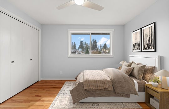 23-DSC07238-bedroom3-fan-window