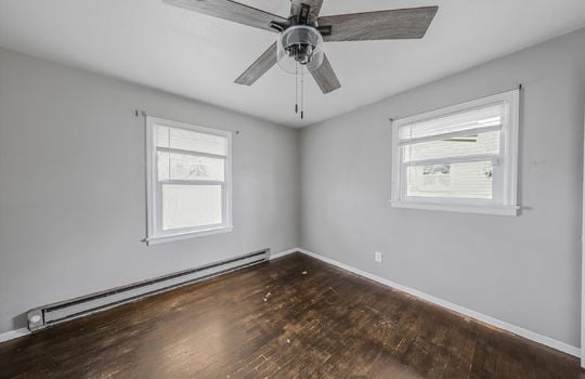 7209-S-Bell-St_14-7209 S Bell Street-14