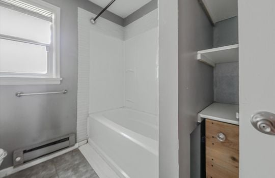 7209-S-Bell-St_18-7209 S Bell Street-18