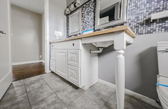 7209-S-Bell-St_20-7209 S Bell Street-20