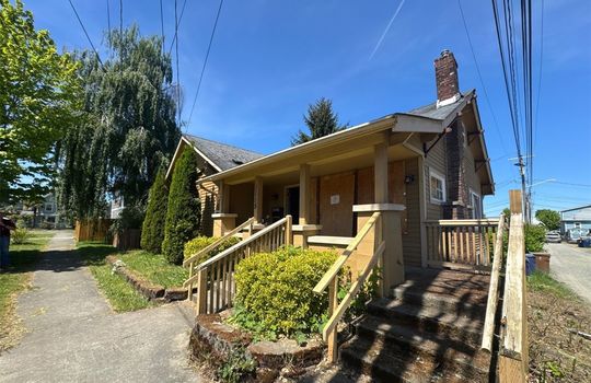 1 - 1115 S 18th