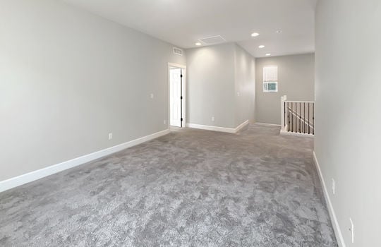 3rd living space