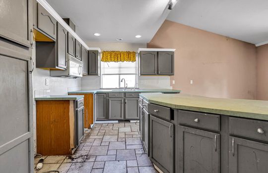 10-15708 92nd Court SE-10