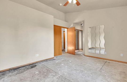 27-15708 92nd Court SE-27