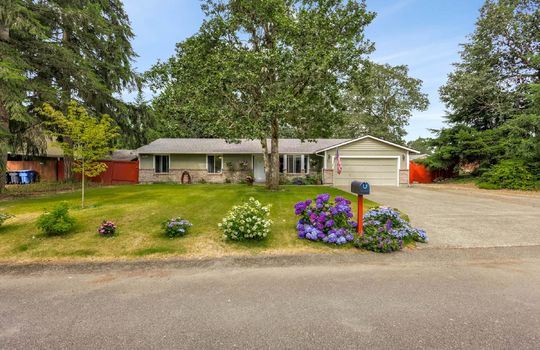 01-20116 53rd Avenue Court E-1