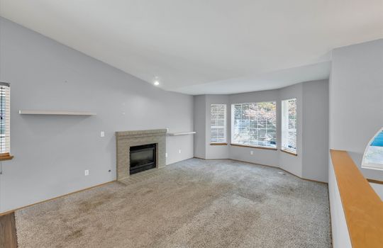 08-10728 211th Avenue Court E-8