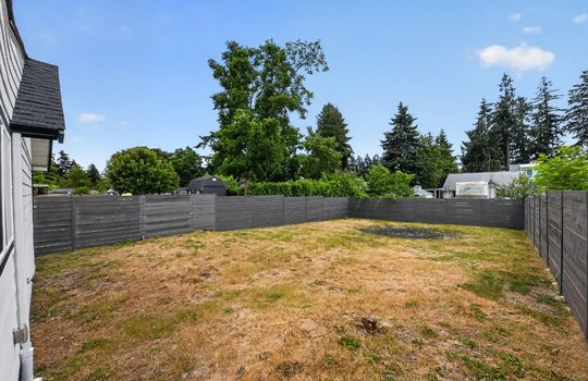 08_512_133rd_St_S-Exterior-3753