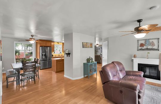 09-20116 53rd Avenue Court E-9