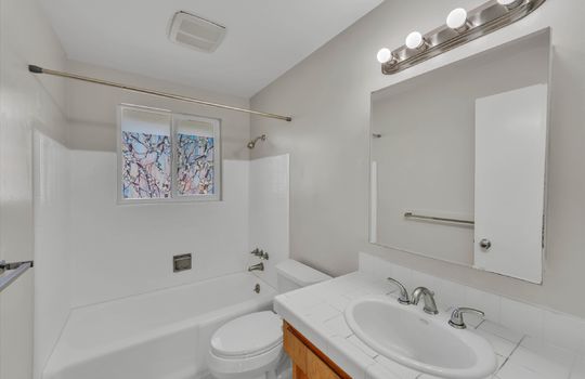 13-10207 64th Street Ct E-13