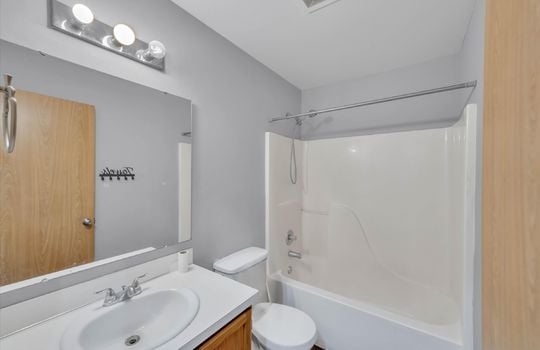 15-10728 211th Avenue Court E-15