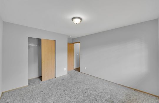 19-10728 211th Avenue Court E-19