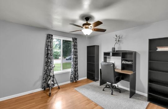 21-20116 53rd Avenue Court E-21