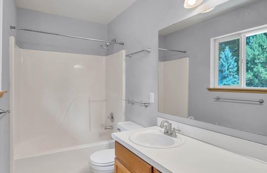 24-10728 211th Avenue Court E-24